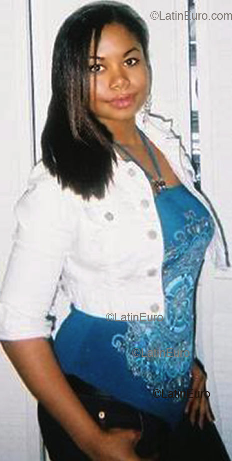 Date this foxy Any Country girl Marthe from  A9546