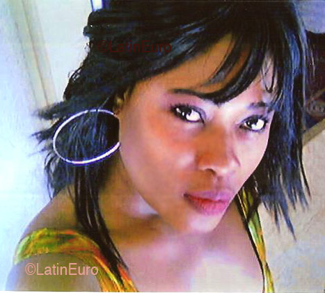 Date this funny France girl Diana from  N482