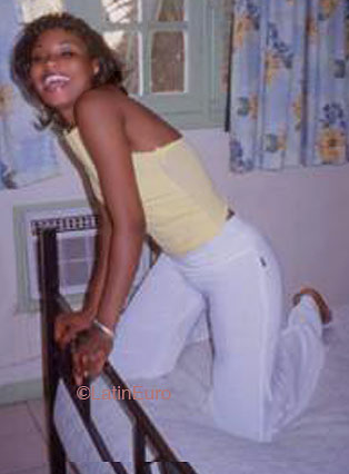 Date this delightful Any Country girl Georgia from  A9694