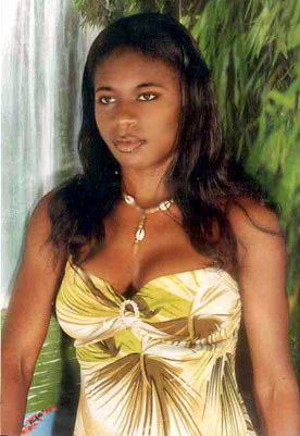 Date this gorgeous Cameroon girl Pacience from Yaounde A9831