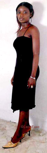 Date this georgeous Cameroon girl Valerie from Douala A9907