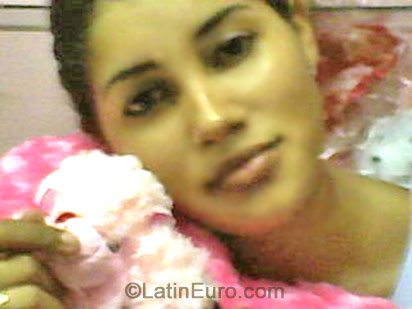 Date this pretty Brazil girl Juliana from Fortaleza B-250