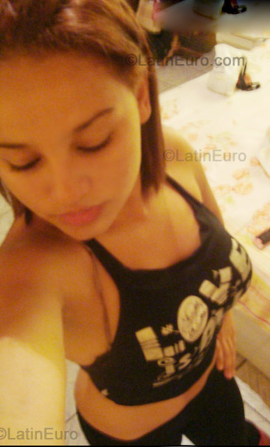 Date this young Brazil girl Bianca from  B-263