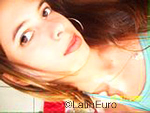 Date this young Brazil girl Patricia from Ribeirao Pies B1059