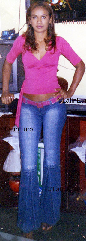 Date this young Brazil girl Leidiane from Sao Luis B1139