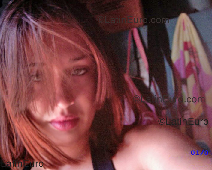 Date this fun Brazil girl Sabrina from Recife B1150