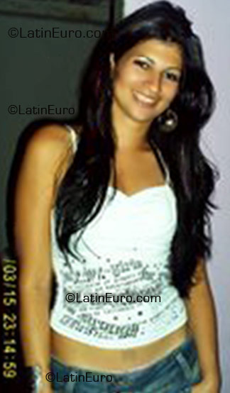 Date this athletic Brazil girl Rachel from Anapolis B1308