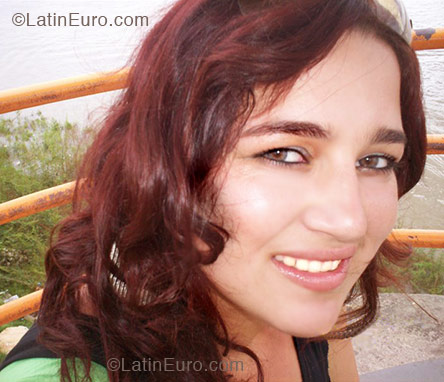 Date this athletic Brazil girl Angelica from Maraba B1334