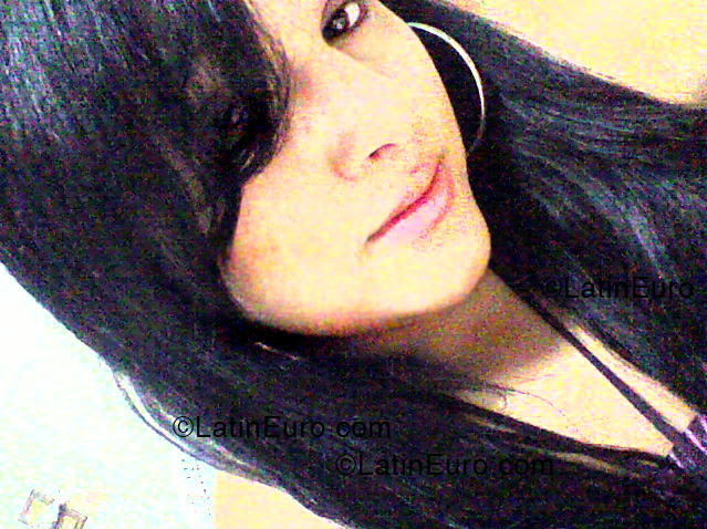 Date this charming Brazil girl Camilla from Olinda B1350