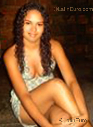 Date this cute Brazil girl Anne from Rosario B1515