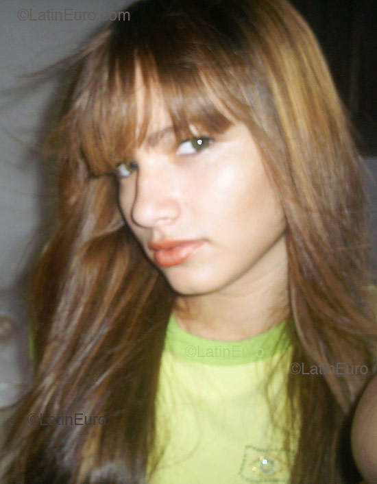 Date this delightful Brazil girl Ravenna from Sao Luis B1546