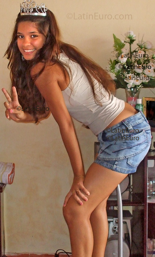 Date this happy Brazil girl Nathalie from  B1823