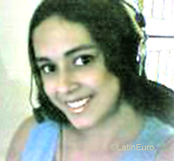 Date this foxy Brazil girl Cristiane from  B1927