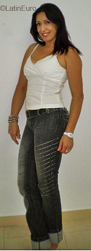Date this happy Brazil girl Irenilde from Maringa B1969