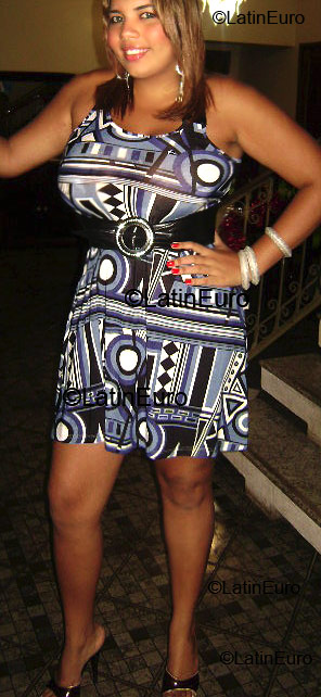 Date this athletic Brazil girl Raisa from  B1987