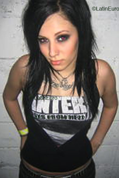 Date this cute Brazil girl Ana from Sao Paulo B2180