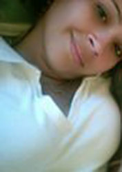 Date this happy Brazil girl Geyse from  B2219