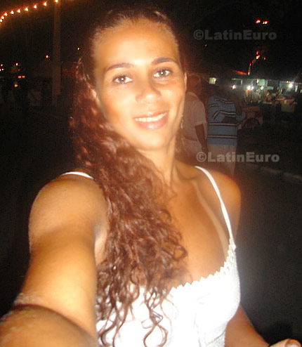 Date this athletic Brazil girl Rose from Sao Paulo B224