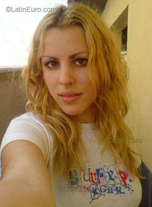 Date this pretty Brazil girl Helena from Sao Paulo B2263