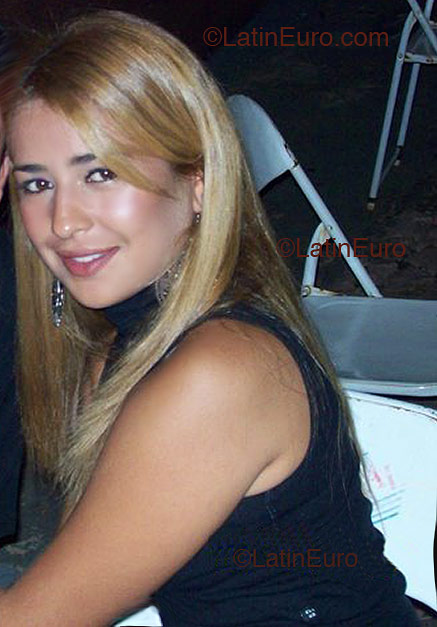 Date this gorgeous Brazil girl Rackel from  B2314