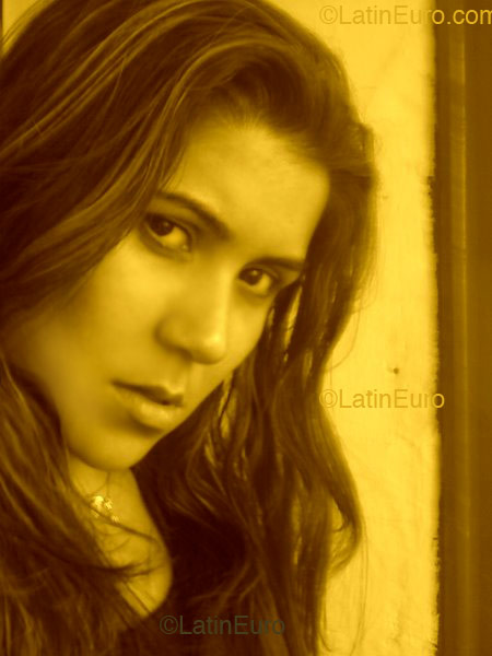 Date this stunning Brazil girl Gisele from SAO PAULO B2332