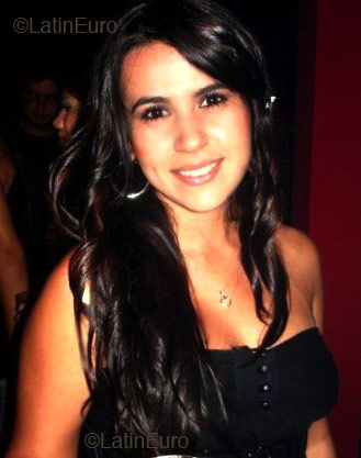 Date this charming Brazil girl Allessandra from Goiania B2336