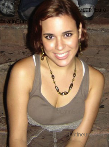 Date this georgeous Brazil girl Danielli from PIRACICABA B2544
