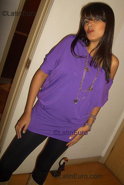 Date this sultry Brazil girl Michele from RESENDE B2575