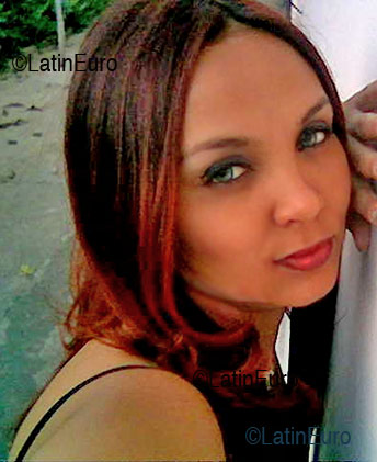 Date this sensual Brazil girl Claudiana from VOLTA REDONDA B2614