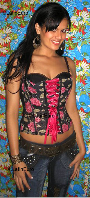 Date this sultry Brazil girl Jacqueline from CARUARU B2707