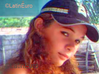 Date this nice looking Brazil girl Jessica from BOA VISTA B2826