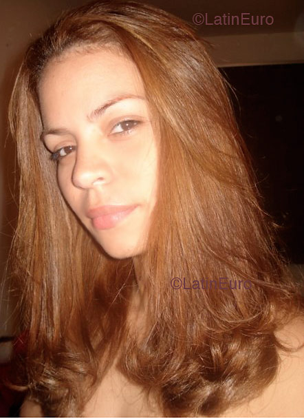 Date this athletic Brazil girl Elaine from RIO DE JANEIRO B2907