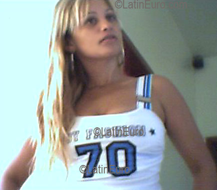 Date this sensual Brazil girl Soraia from CAMPOS DOS GOYTACAZES B2976