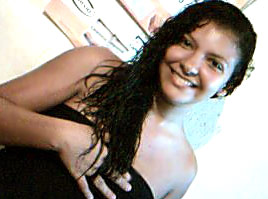 Date this happy Brazil girl Aires from PACO DO LUMIAR B2984