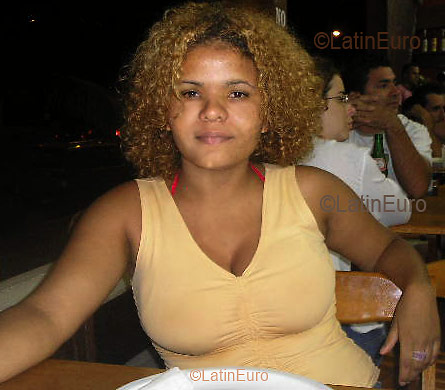 Date this foxy Brazil girl Cristiana from SAO PAULO B3152