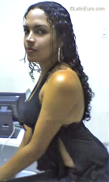Date this passionate Brazil girl Celma from  B3160