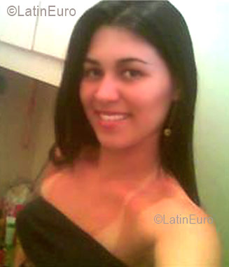 Date this stunning Brazil girl Alice from MANAUS B3303