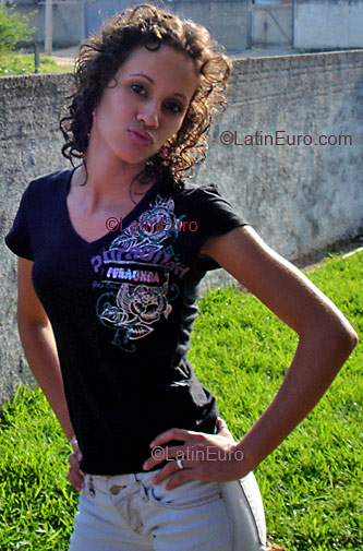 Date this funny Brazil girl Jacina from FLORIANOPOLIS B3344