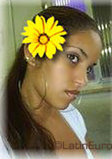 Date this attractive Brazil girl Denise from BRASILIA B3499