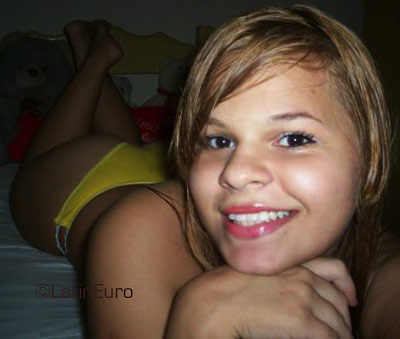 Date this good-looking Brazil girl Larice from GOVERNADOR VALADARES B3603