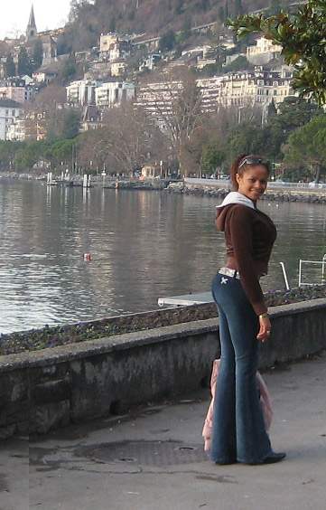 Date this young Brazil girl Clelia from  B3724