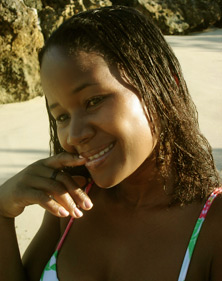 Date this nice looking Brazil girl Mara from VALENCA B3788