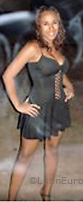 Date this nice looking Brazil girl Bruna from PRESIDENTE PRUDENTE B3799