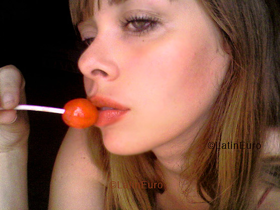 Date this pretty Brazil girl Livia from FORTALEZA B3861