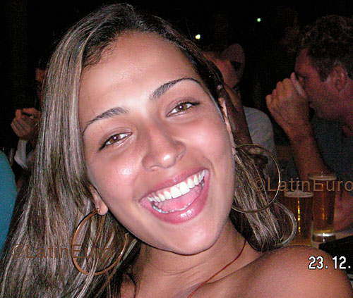 Date this tall Brazil girl Patricia from RIO DE JANEIRO B3927