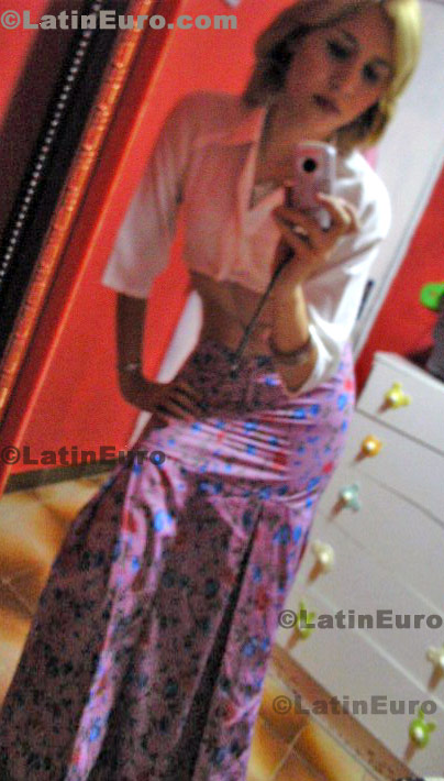 Date this charming Brazil girl Lidineya from Manaus B393