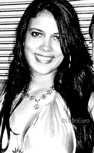 Date this funny Brazil girl Clarissa from PETROLINA B4004