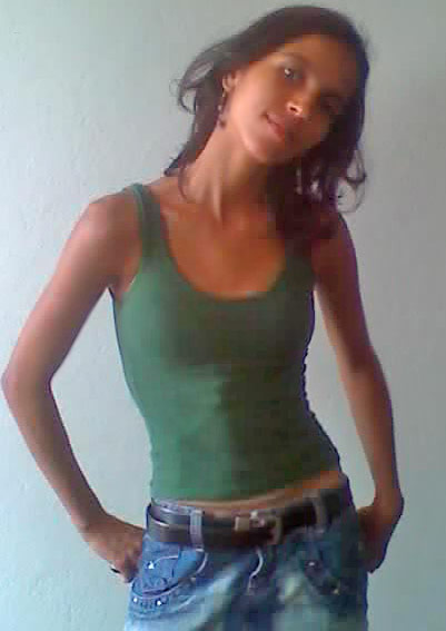 Date this passionate Brazil girl Patricia from Ribeirao Das Neves B409