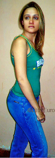 Date this attractive Brazil girl Adriana from PLANALTINA B4153