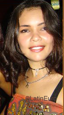 Date this good-looking Brazil girl Bila from  B4228